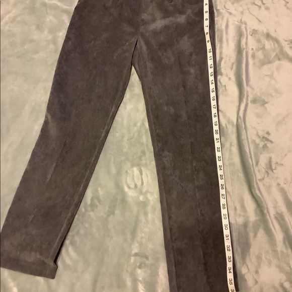 Pants - Picture 7 of 8